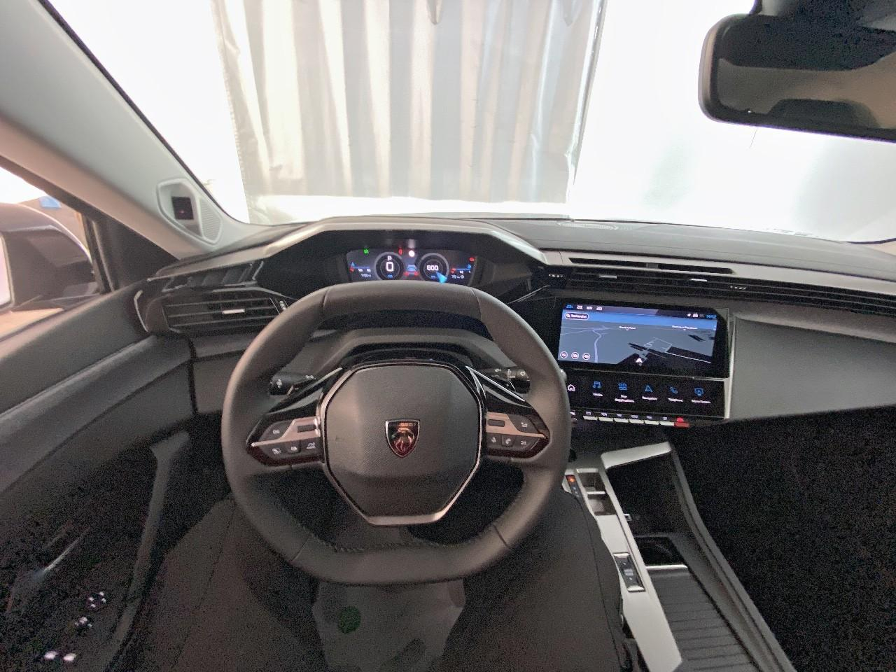 Peugeot 308 sw bluehdi 130ch s&s eat8 allure — photo 12