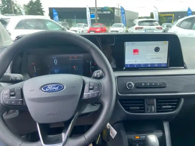 Ford Transit Courier fourgonnette 1.0 ecoboost 125ch trend dct7 — photo 3