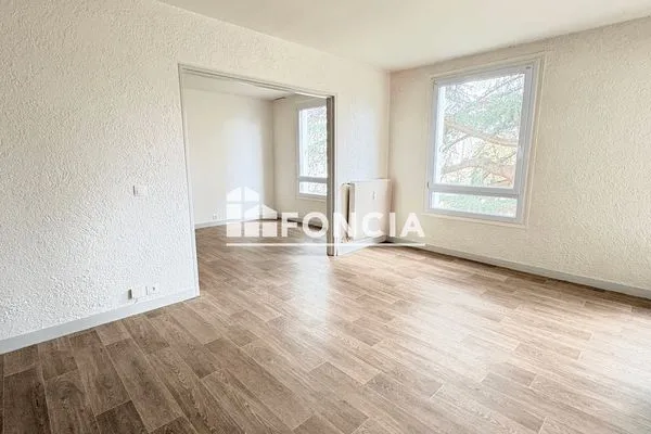 Appartement 4 pièces 82 m²