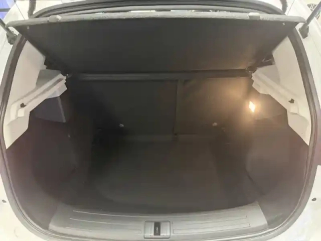 Mg Zs luxury — photo 10