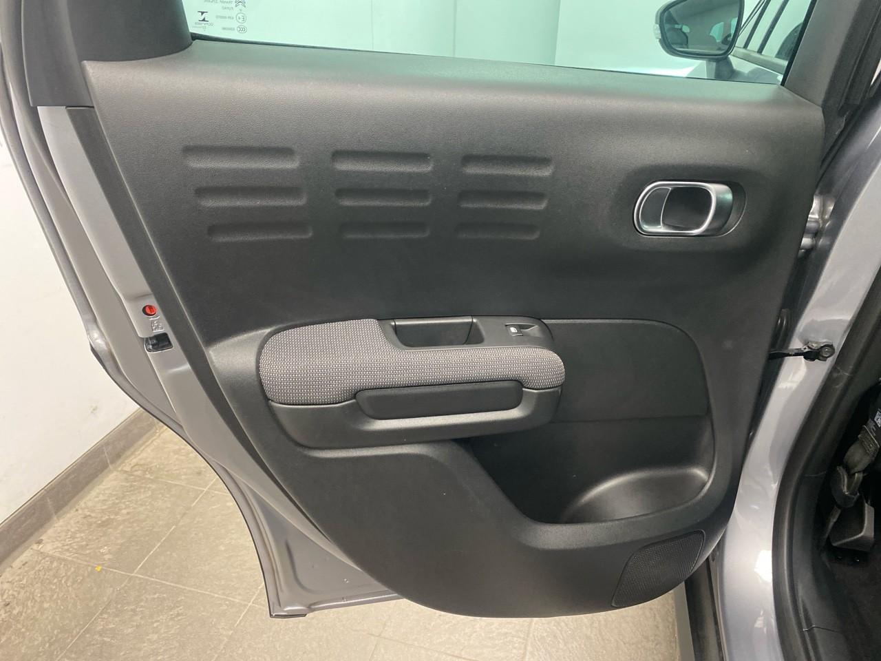 Citroën C3 Aircross puretech 130 s&s eat6 shine — photo 21
