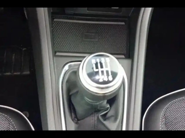 Renault Captur 1.0 tce 90ch techno — photo 7