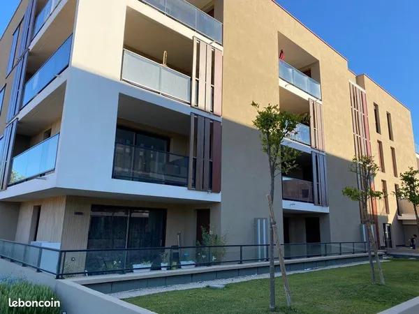 T2 à louer centre Fréjus