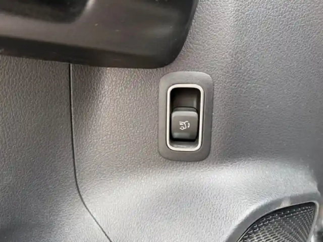 Mercedes Classe B 180 amg line — photo 25