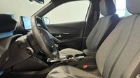 Peugeot 2008 1.2 PureTech 100ch S&S Allure — photo 12