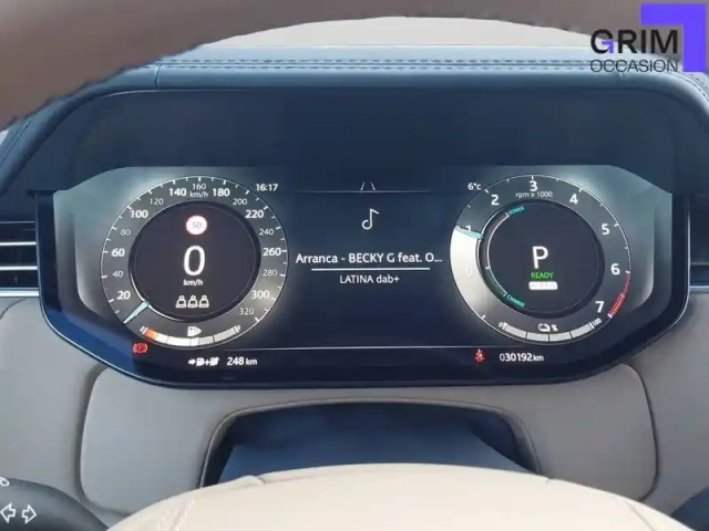 Land Rover Range Rover swb p550e phev awd — photo 6