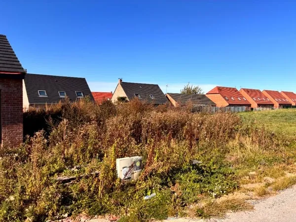 Terrain 424 m²