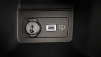 Peugeot 308 PHEV 225ch GT Pack e-EAT8 — photo 30