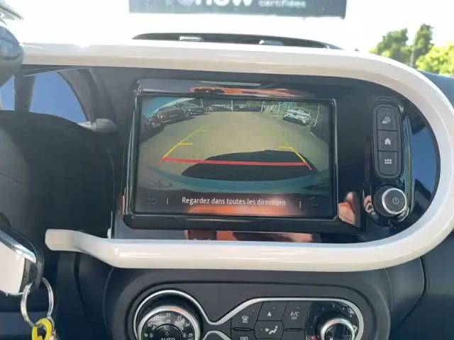 Renault Twingo iii achat intégral - 21 — photo 24