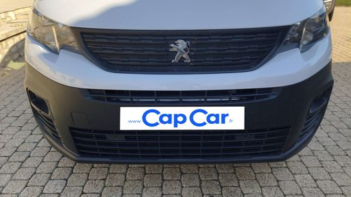 Peugeot Partner vu 1.5 BlueHDi 130 EAT8 - Asphalt – 2022 – 59823 km – Diesel – Boîte Automatique — photo 32