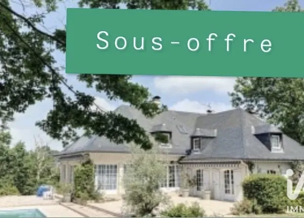 Maison 7 pièces 350 m²