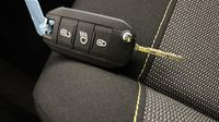 Citroen C3 1.2 PureTech 83ch S&S Shine — photo 16