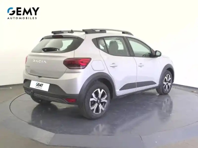 Dacia Sandero eco-g 100 — photo 18