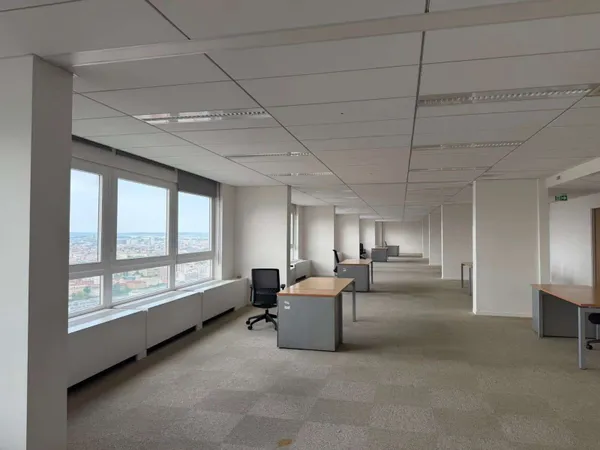 Bureaux 2 pièces 100 m²