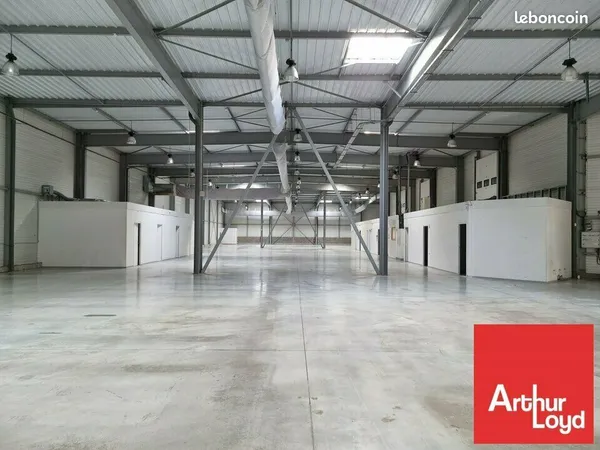 LOCAL D'ACTIVITE 535 m² POITIERS