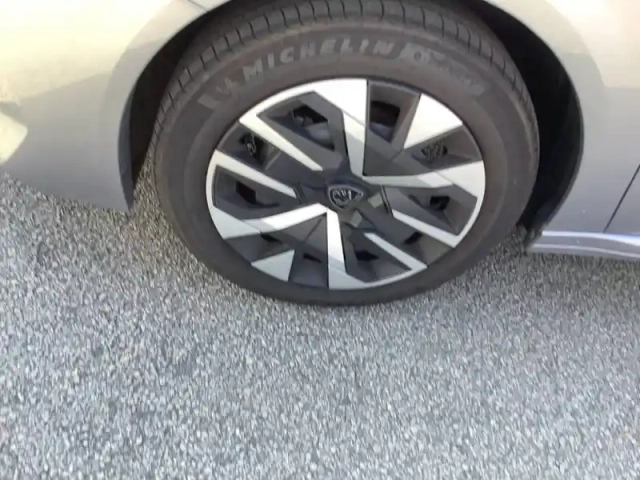 Peugeot 208 puretech 75 s&amp;s bvm5 — photo 37