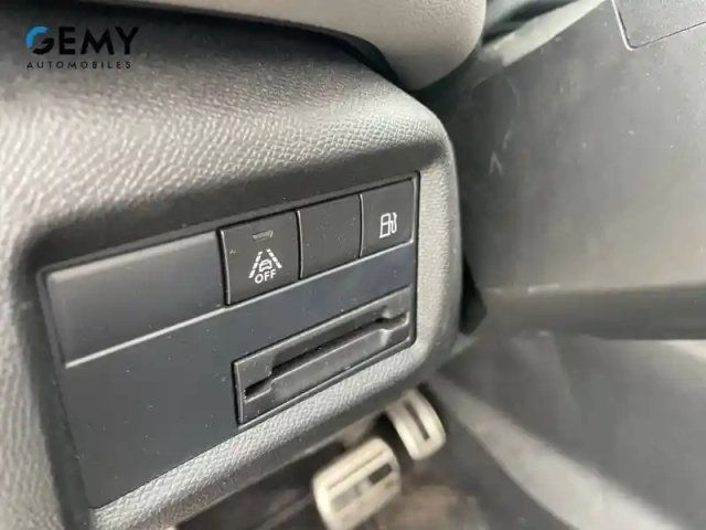 Citroën C5 Aircross hybride rechargeable 225 s&amp;s e-eat8 — photo 59