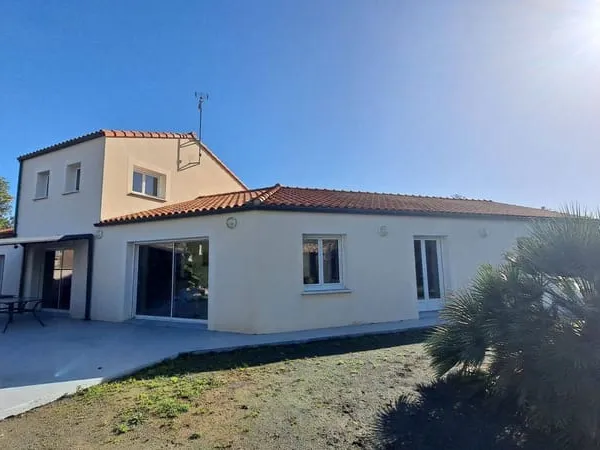 Maison 5 pièces 170 m²