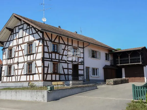 Maison individuelle avec 13 ares de terrain constructible