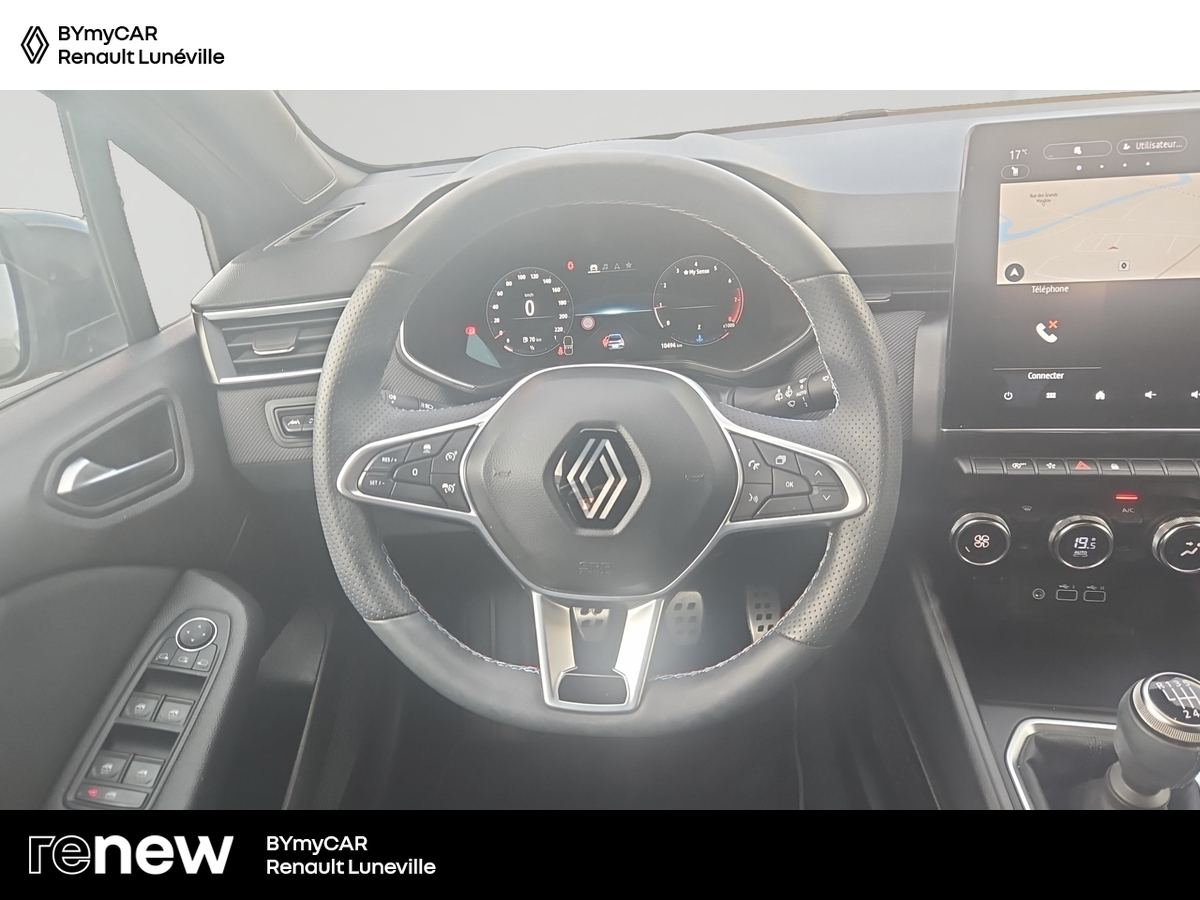 Renault Clio TCe 90 — photo 10