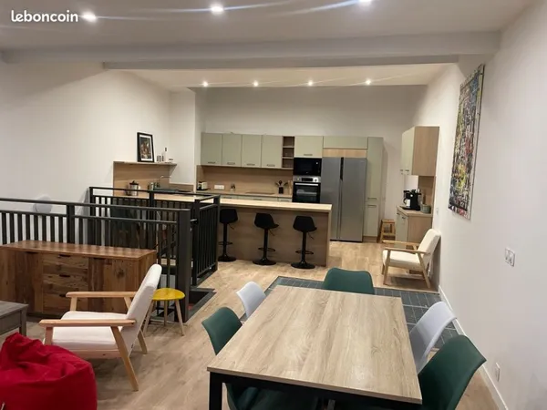 Colocation 4 chambres dans maison rénovée - centre-ville