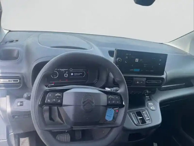 Citroën Berlingo e- van m 136 ch aut. 54 kwh charge utile majoree — photo 8