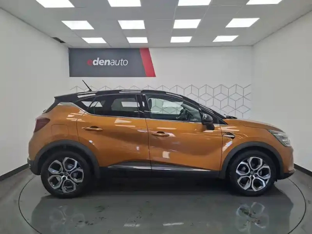 Renault Captur tce 90 — photo 19