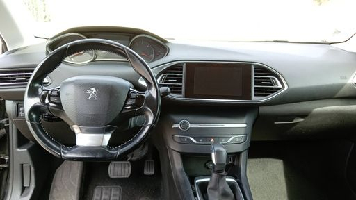Peugeot 308 1.6 BlueHDi 120 EAT6 - Active – 2018 – 136051 km – Diesel – Boîte Automatique — photo 19
