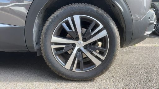 Peugeot 3008 1.2 Puretech 130 - GT Line – 2020 – 118024 km – Essence – Boîte Manuelle — photo 8