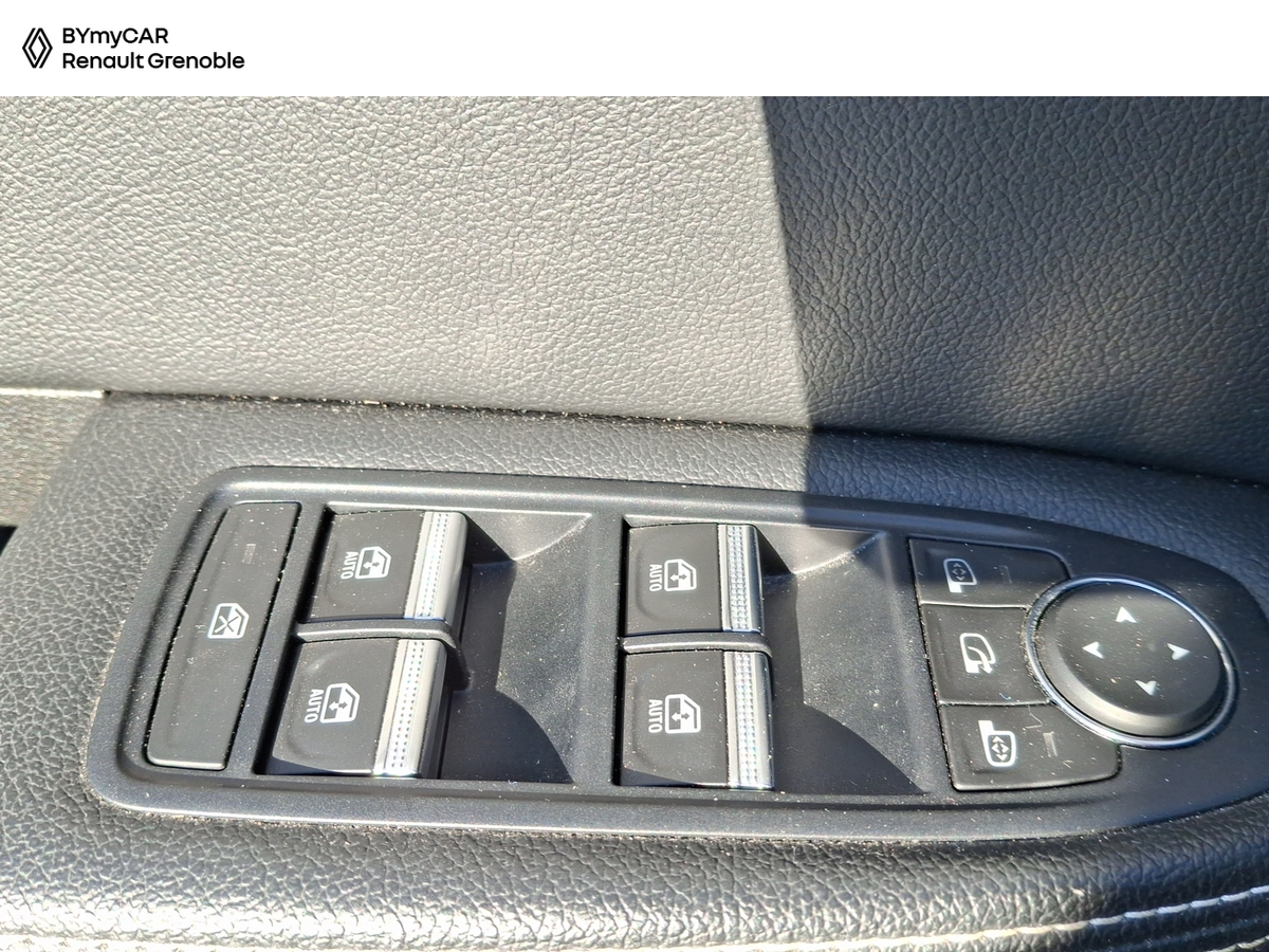 Renault Arkana E-Tech hybride 145 - 22 — photo 20