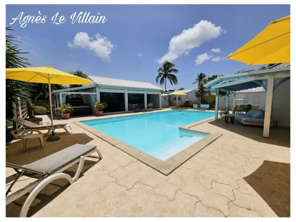 Maison 19 pièces 221 m²