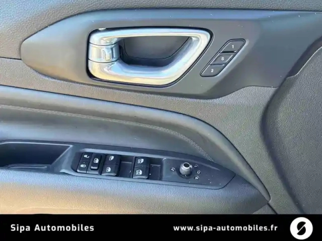 Jeep Compass 1.5 turbo t4 130 ch bvr7 e-hybrid — photo 25