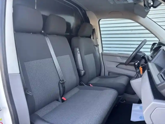 Volkswagen Transporter 2.0l 150ch dsg7 l2h1 business — photo 17