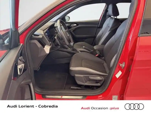 Audi A1 sportback 30 tfsi 110ch s line s tronic 7 — photo 7