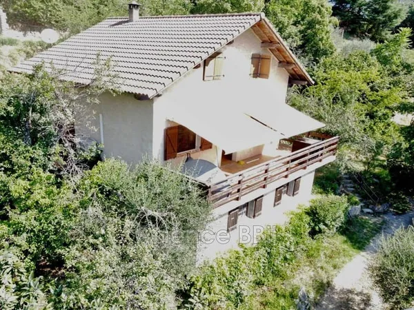 Maison 5 pièces 90 m²