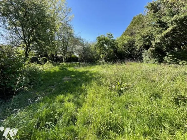 Terrain 1322 m²