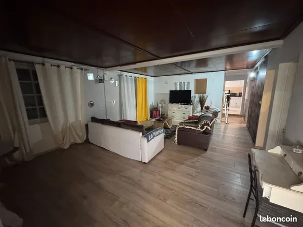 À VENDRE - Maison F4 au Tampon