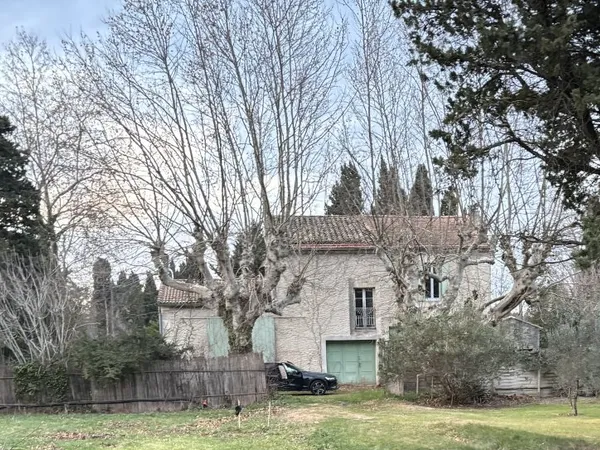 Vends mas familial