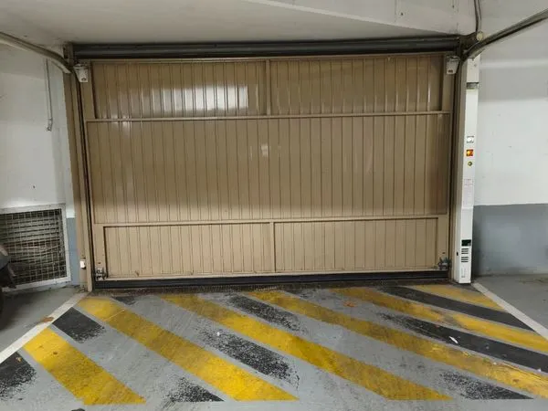 Parking Issy les Moulineaux