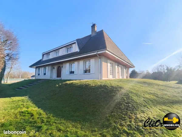 Villa 13 pièces 295 m²