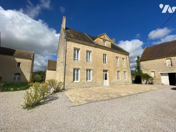 Maison 15 pièces 260 m²