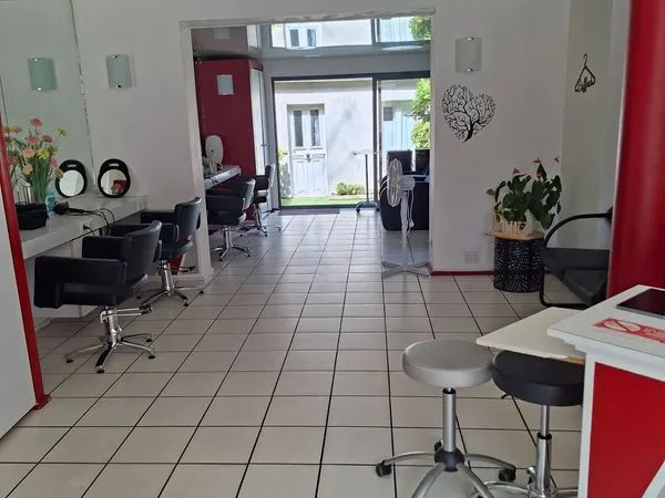 Salon de coiffure a vendre