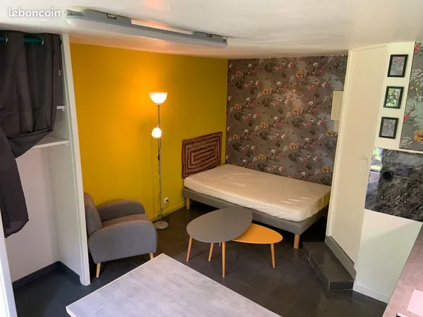 Studio meublé université