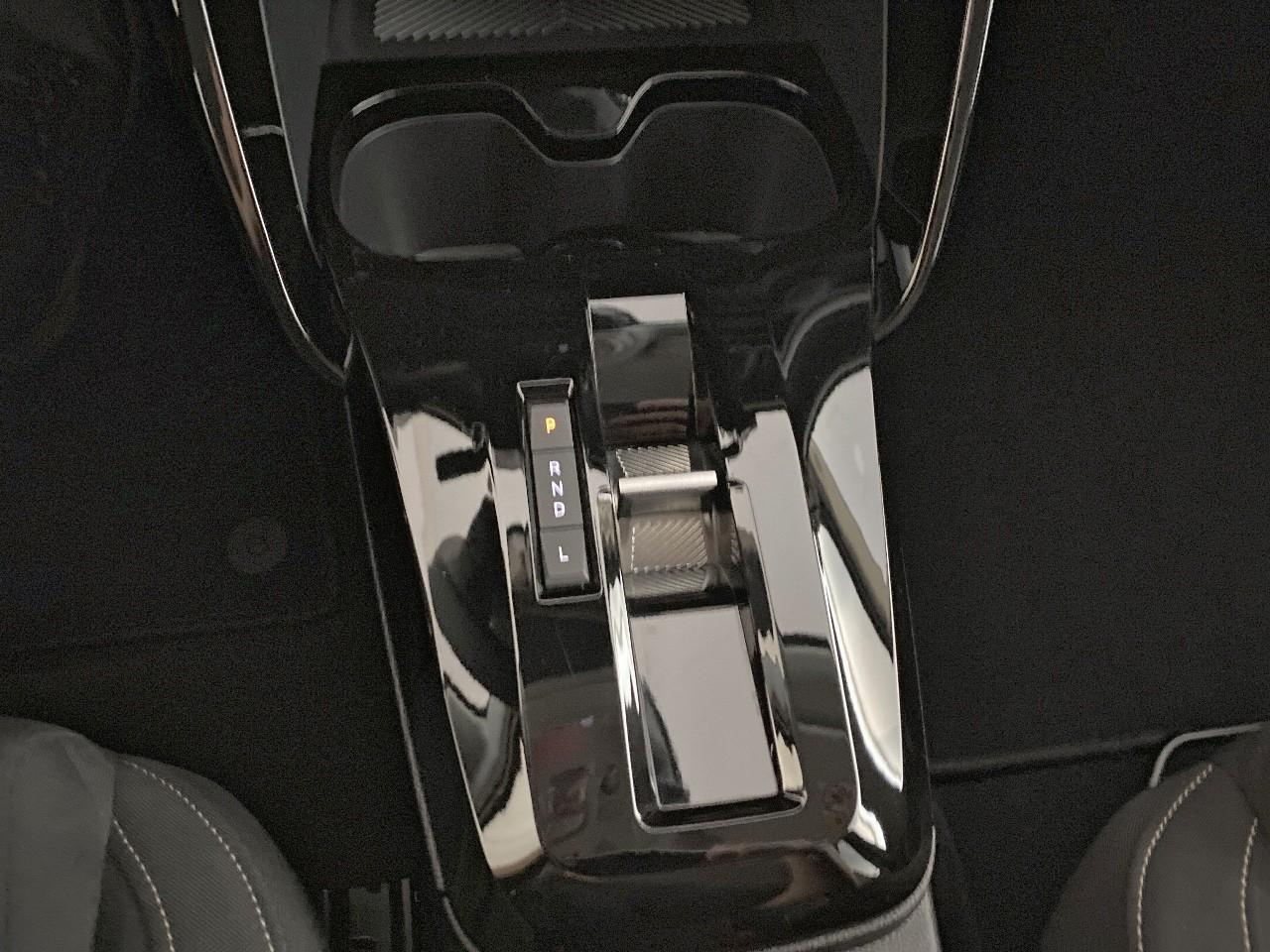 Citroën C3 Aircross hybride 145 ch aut plus — photo 17