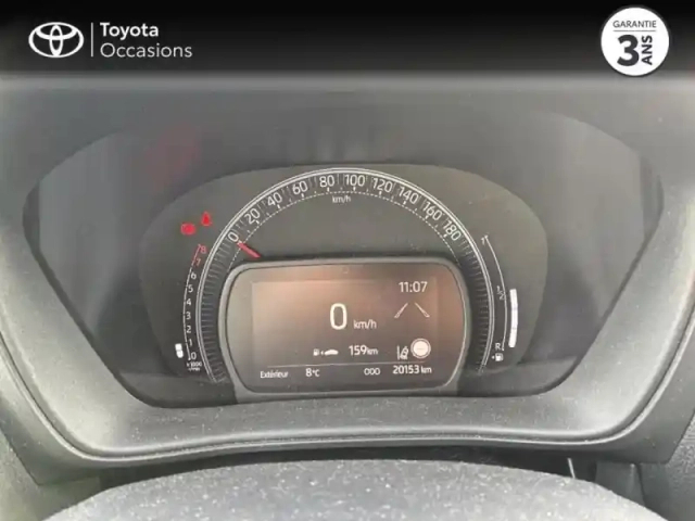 Toyota Aygo X 1.0 vvt-i 72ch dynamic — photo 6
