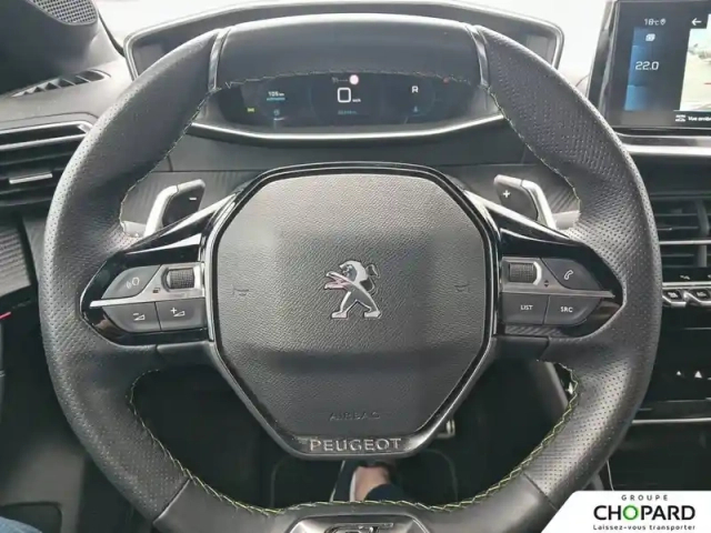 Peugeot 208 puretech 100 s&amp;s eat8 — photo 17
