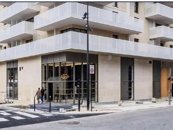 Boutique 865 m²