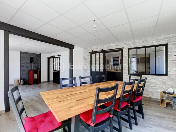 Maison 4 pièces 130 m²