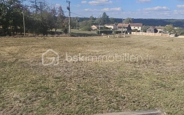 Terrain 1362 m²