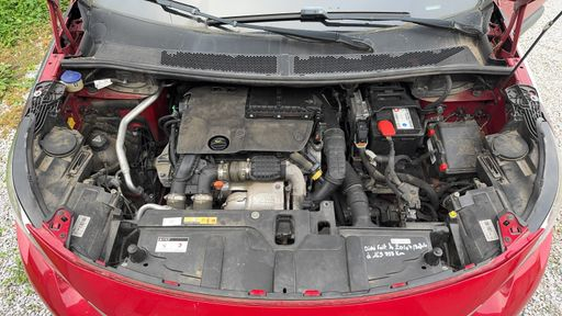 Peugeot 3008 1.6 BlueHDi 120 - Active Business – 2017 – 169986 km – Diesel – Boîte Manuelle — photo 35